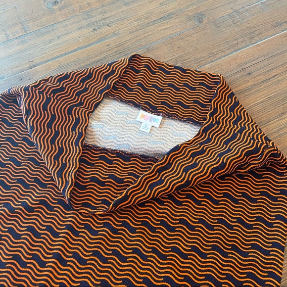 LuLaRoe XL Cassie skirt- navy blue & orange print - Picture 4 of 13